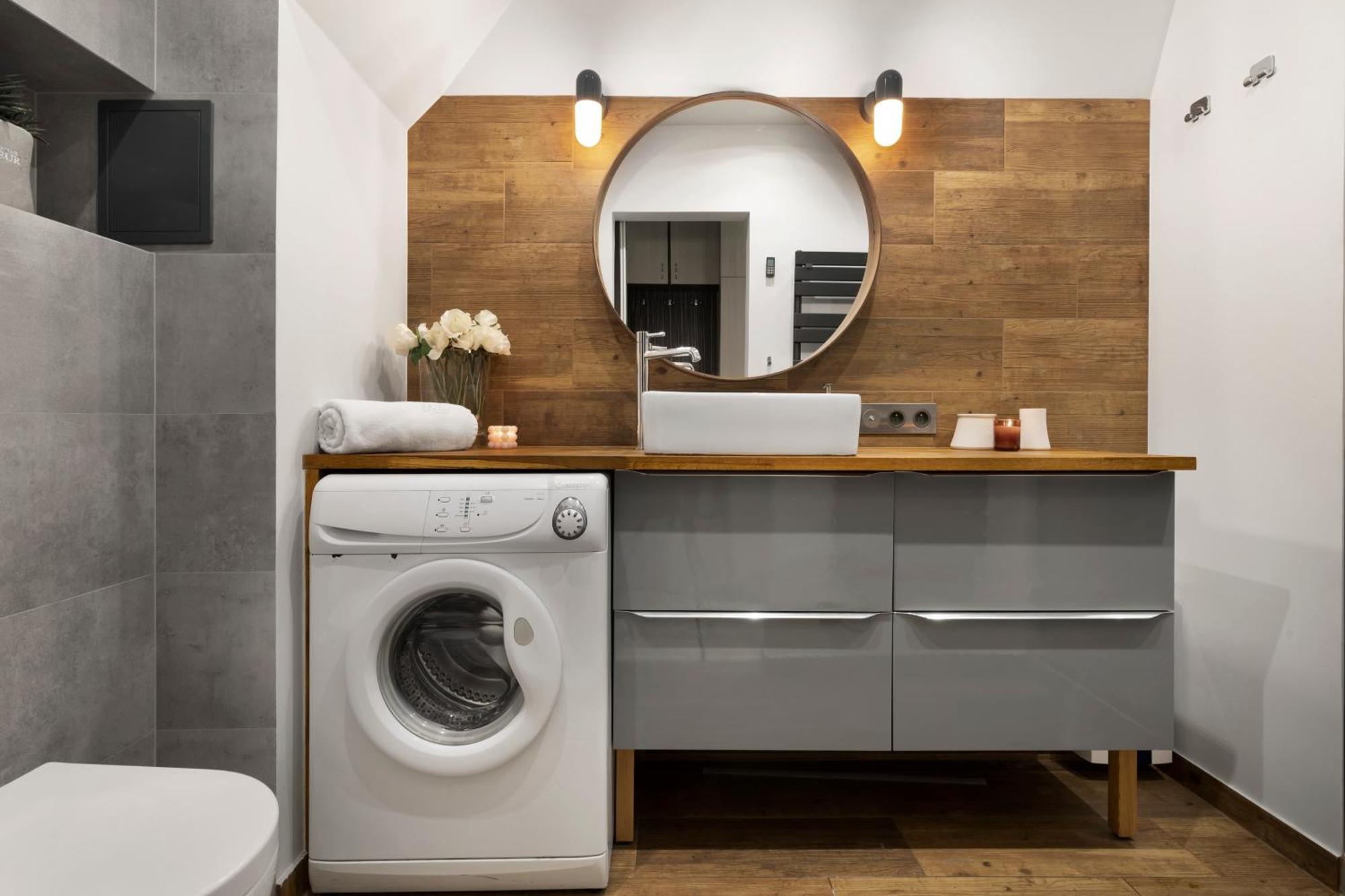 Elite City Center Cosy Attic Apartment *